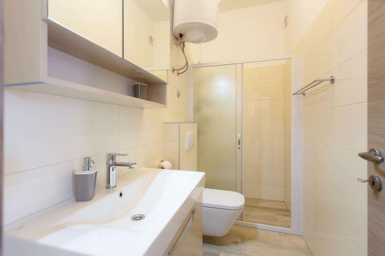 Apartment Rosemary 24 Krk Town Exterior foto