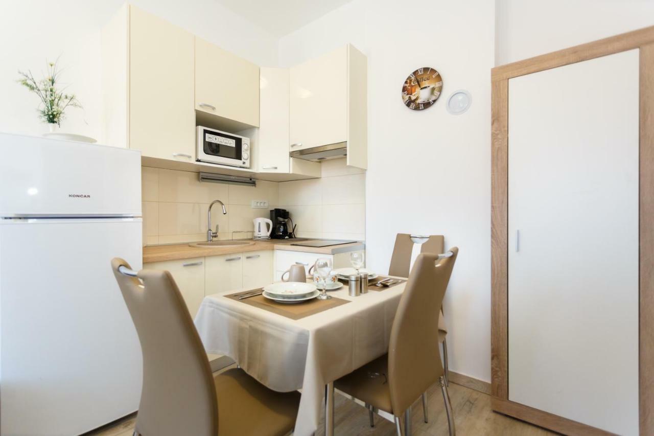 Apartment Rosemary 24 Krk Town Exterior foto